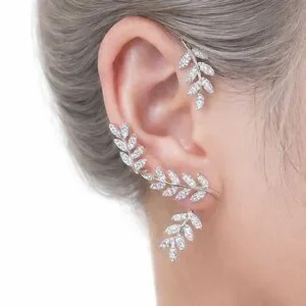 Elegant Silver Leaf Earring